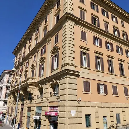 Flamina 9 B&B Pensión Roma